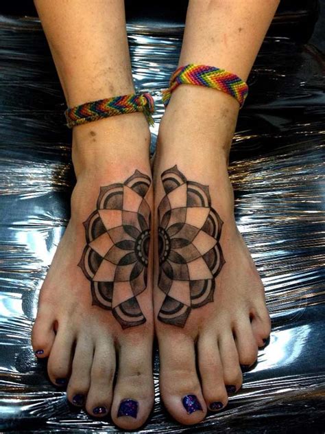 25 Symmetrically Satisfying Connecting Tattoo Designs - TattooBlend