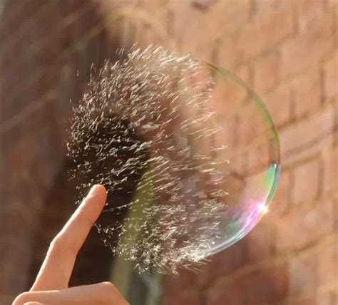 Amazing Photography Of A Bubble Bursting » GagDaily News