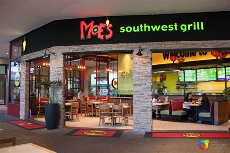 MOE’S New Rice Meals, Mexican Pizza & All-Day Cocktails?! @UptownMall_ • Our Awesome Planet