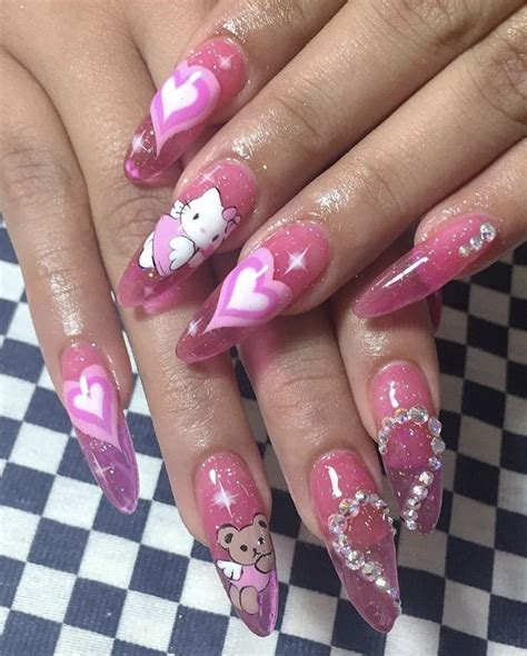 Pin de Daisy Roche en claws | Manicura de uñas, Manicura, Uñas de hello ...