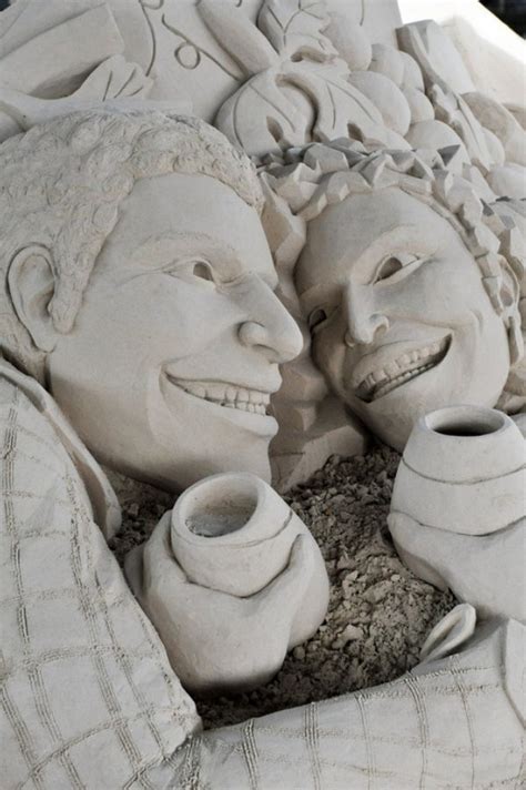 Sand Art | Beach sand art, Sand art, Sand sculptures