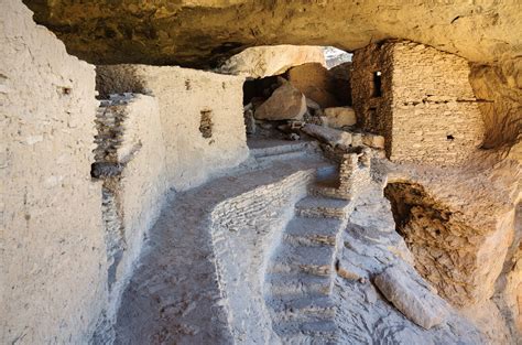 Gila Cliff Dwellings National Monument vs. Carlsbad Caverns National ...