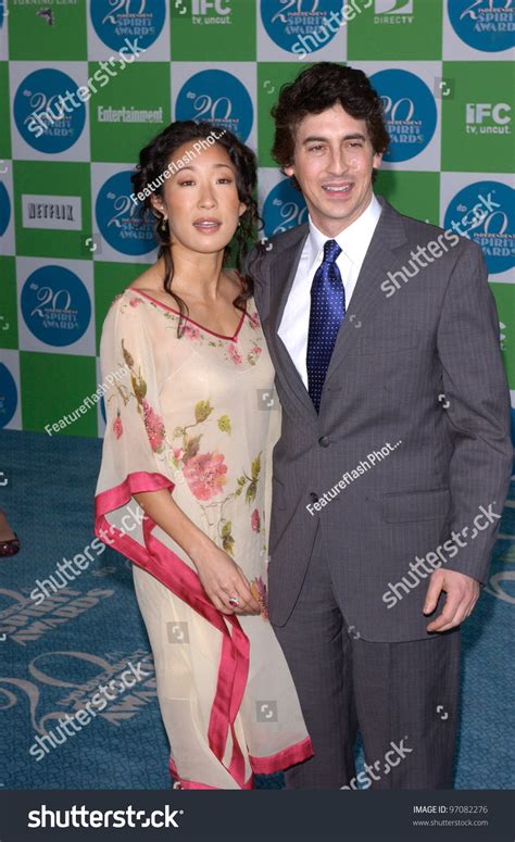 Sandra Oh Alexander Payne 20th Annual Stock Photo 97082276 | Shutterstock