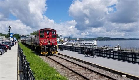 P&L 1012 by the Weirs Beach Boardwalk: The NERAIL New England Railroad Photo Archive