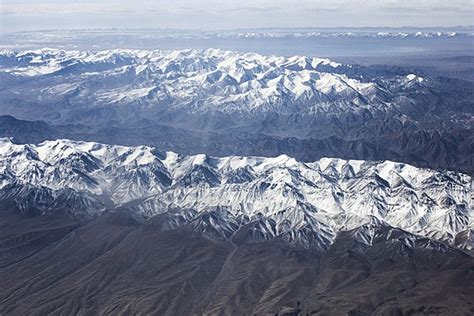 The Eastern Part Of Kunlun Mountains Climbs The Snow Mountain White Snow Blue Sky And White ...