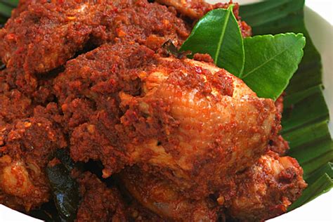 Rendang Ayam Pedas (Spicy Dry Chicken Curry) and Nasi Minyak (Ghee Rice) - Life is Great