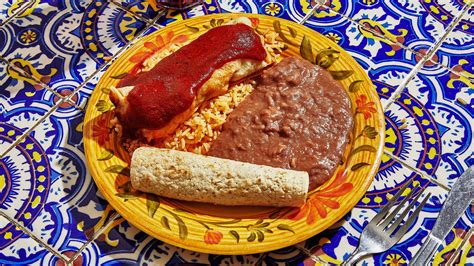 It’s Time We Give the Mexican Combo Platter the Credit It Deserves | Bon Appétit