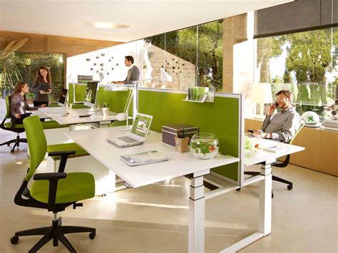 Sit / Stand Desks - Fuze Business Interiors