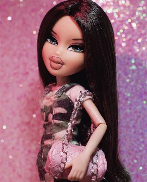 Jade feel the glamour in pink | Black bratz doll, Brat doll, Bratz doll