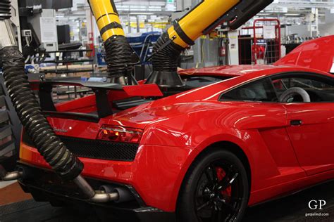 Inside the Lamborghini factory - making of Aventador - factory tour