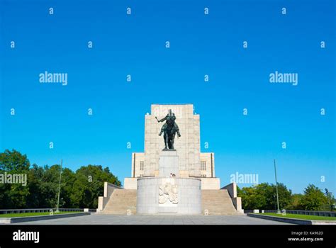 Jan Zizka z Trocnova, Jan Zizka, by Bohumil Kafka, memorial statue of ...