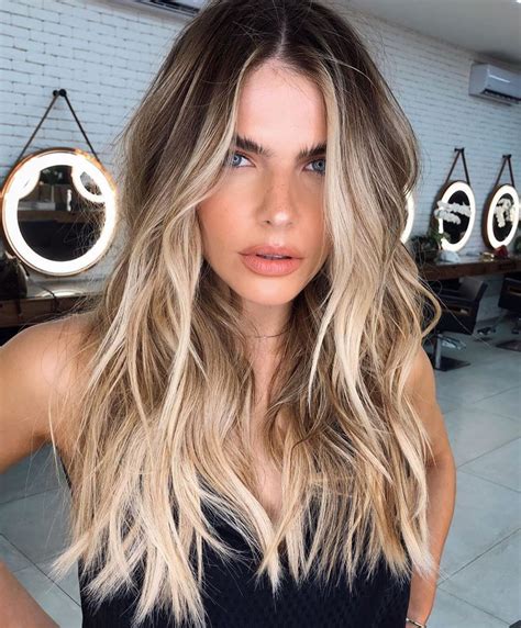 BALAYAGE INSPO •• on Instagram: “Bombshell @romeufelipe” in 2020 ...