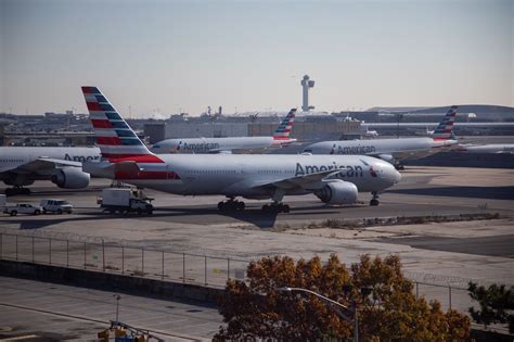 Pilots of American Airlines Jet in JFK Runway Near…