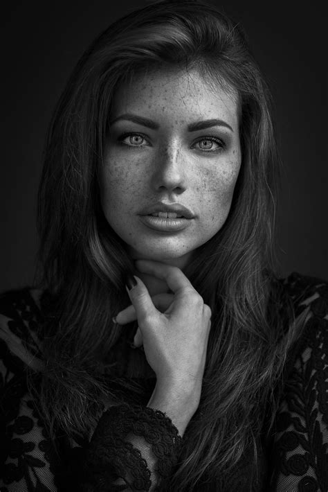 Model: Svetlana Grabenko | Photography poses women, Portrait, Portrait ...