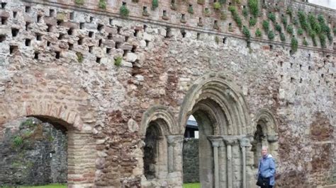 The main entrance to Torr Abby - Picture of Torre Abbey Museum and ...