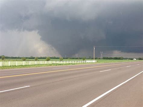 5 Deadliest US Tornadoes of the 2000s and 2010s - Owlcation