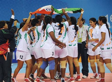 Indian women's kabaddi team trounces New Zealand to win the 2013 ...