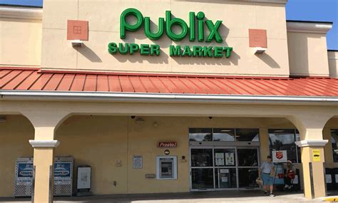 Downtown Stuart Shopping Center | Publix Super Markets