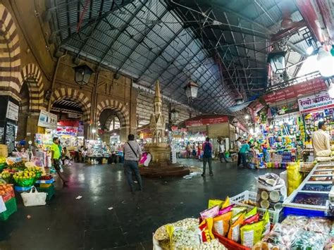 Crawford Market: shopping destination in Mumbai