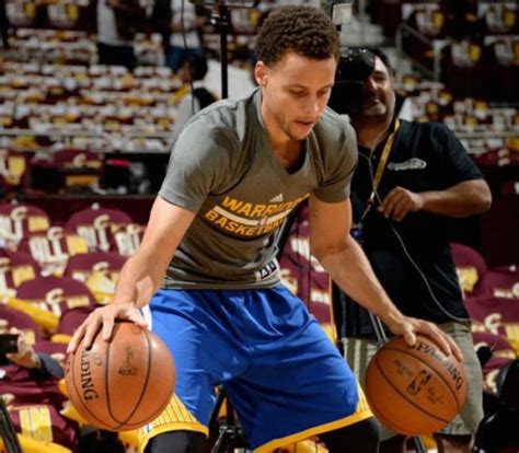 Steph Curry Reads Negative Draft Scouting Report in New AD (Video ...