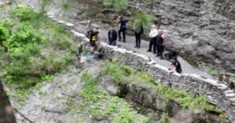 2 kids swept over waterfall in Genesee River in Letchworth State Park - CBS News