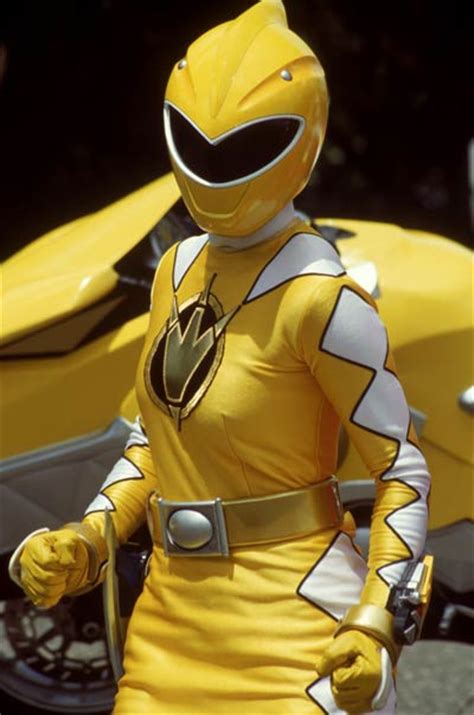 Yellow_ranger_dino_thunder.jpeg