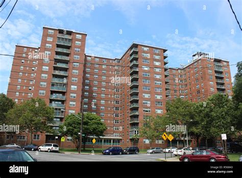 Rochdale Village, Queens, New York Stock Photo - Alamy