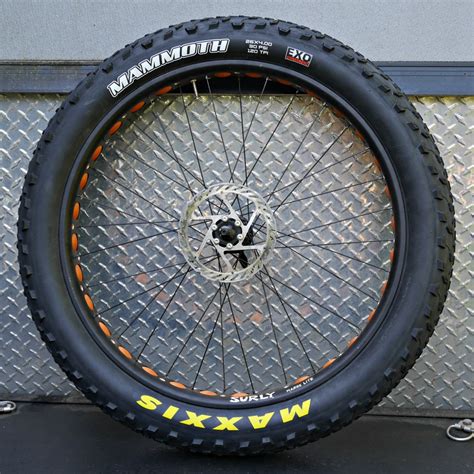 First Look! Maxxis Mammoth 26 x 4.0 Tire | FAT-BIKE.COM