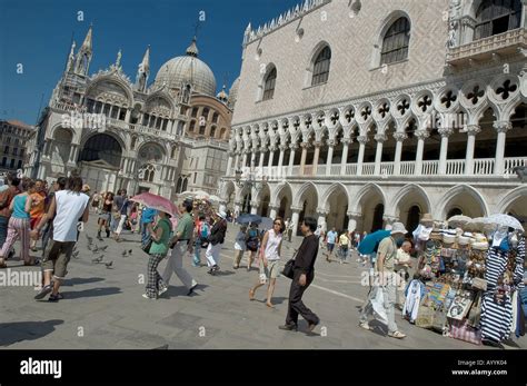 the ducal palace in Venice Stock Photo - Alamy