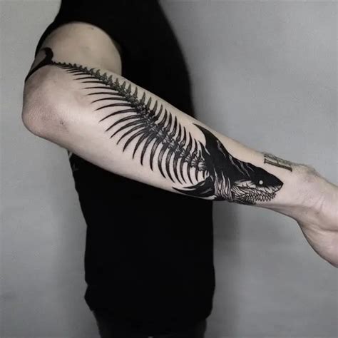 Discover 68+ shark skull tattoo - in.cdgdbentre