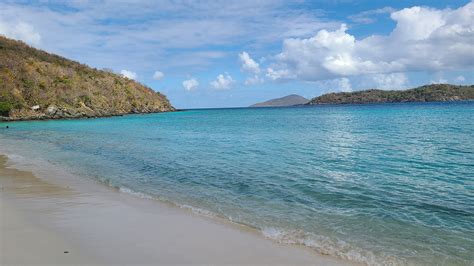 Saddened By So Much Trash at Coki Beach | Boating Journey