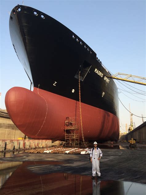 By the Numbers: Dry-docking an LNG Carrier - Teekay | Teekay