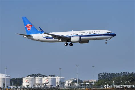 南航第一架波音737 MAX 8客機首飛 - IT閱讀