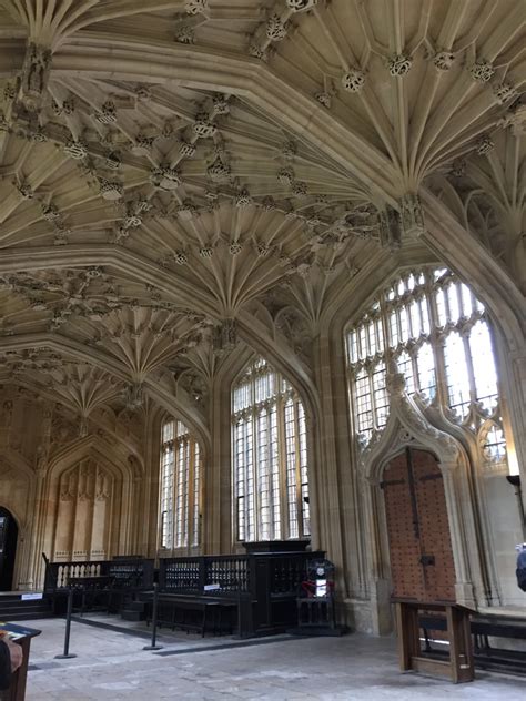 Bodleian Library in Oxford | Harry Potter Things to Do in the UK ...