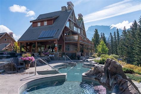 HIDDEN RIDGE RESORT - Updated 2022 Prices & Hotel Reviews (Banff, Alberta)