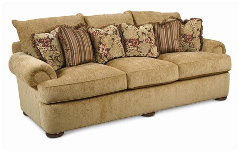 Special Values - Dolce Vita Dolce Vita 3-Seat Sofa with Bun Feet by Thomasville® at Spears ...