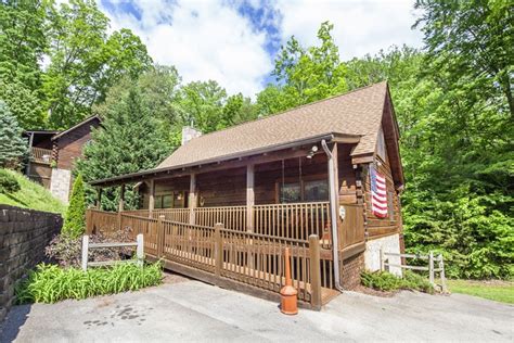 Eagles Ridge Resort | Pigeon Forge Cabin Rentals