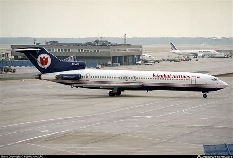 TC-AFR Istanbul Airlines Boeing 727-230 Photo by PEDRO ARAGÃO | ID 1031752 | Planespotters.net