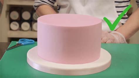 The 2 The Simplest Way to Fondant a Cake - wikiHow