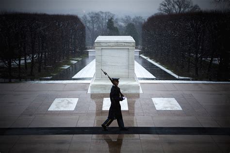 VA: Tomb of the Unknown Soldier | HistoryNet