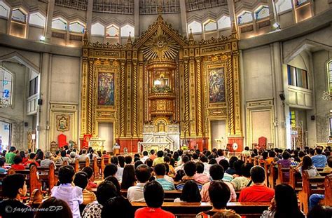 Buhay Pinoy - in Pictures: Mass in Antipolo Church