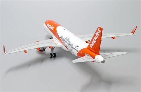 ScaleModelStore.com :: JC Wings 1:200 - EW2320004 - EasyJet Europe ...