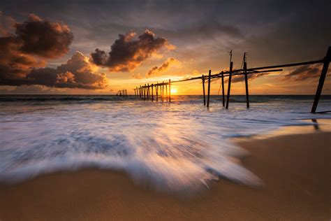 Download Horizon Sunset Sky Ocean Man Made Pier HD Wallpaper