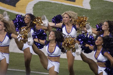 Baltimore Ravens Cheerleaders on Pinterest | Baltimore Ravens, Ravens ...