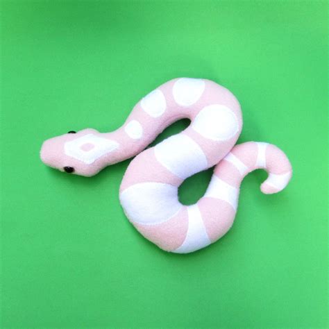 Corn Snake Plush Soft Sculpture Pink Snow Morph Elaphe | Etsy | Sewing ...