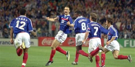 Christophe Dugarry 1998 Sports Jersey, Running, Beginning Sounds ...