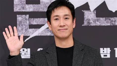 Parasite actor Lee Sun-kyun found dead inside a car amid illegal drug use trial - India Today