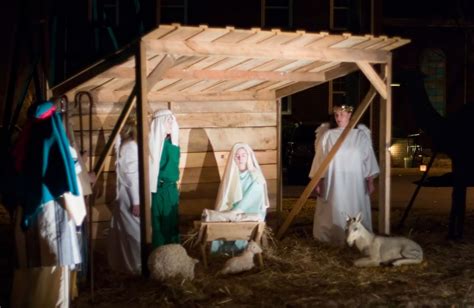 Nativity scene at Pine Grove Methodist Church | Christmas nativity ...