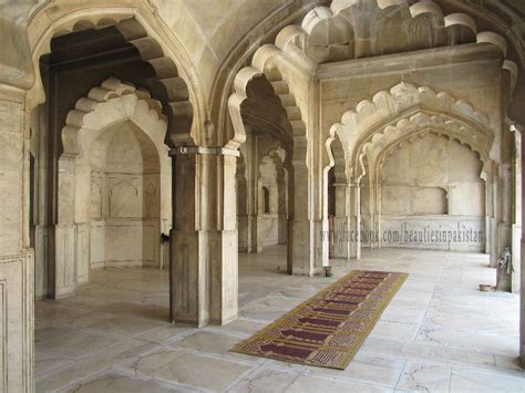 Lahore Fort (Shahi Qila Lahore) ~ Beautiful Places In Pakistan