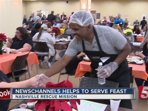 Nashville Rescue Mission Gives Thanksgiving Meal